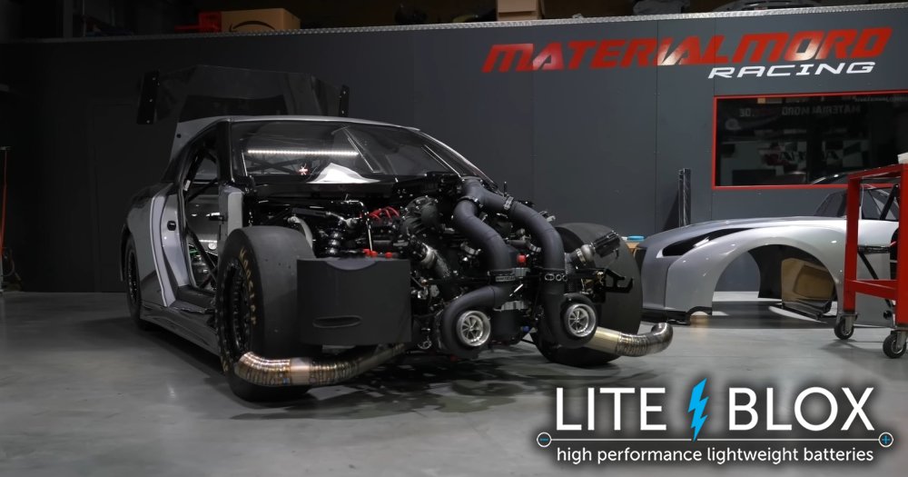Materialmord PRO GT-R powered by LITE BLOX